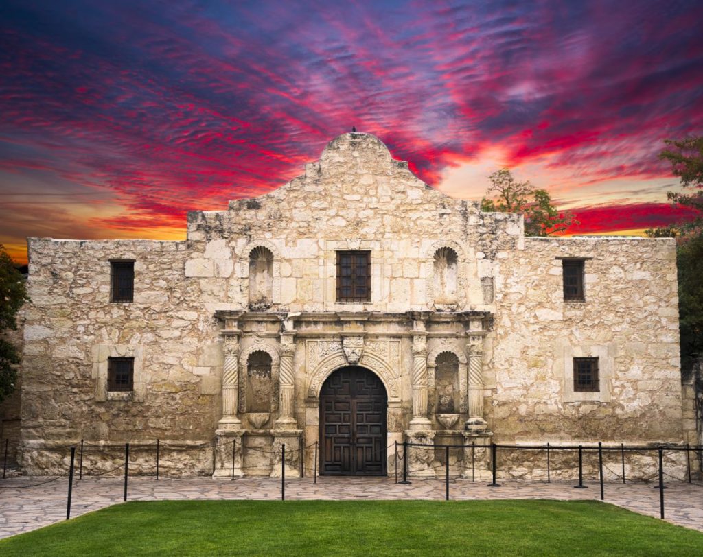 Max Cash Title Loans in San Antonio, Texas will provide you with the best title loan deal in the the state. Max Cash Title Loans in Austin, brokers affordable title loans with low monthly payments.